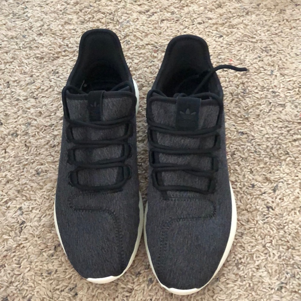 Adidas Tubular shadow